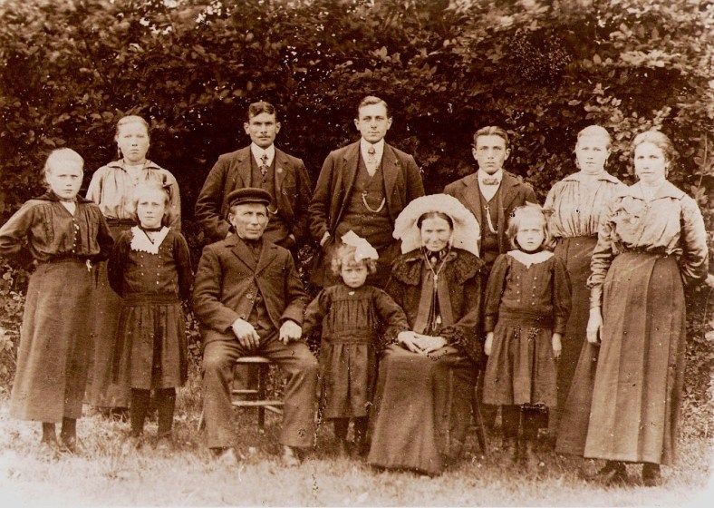 15526C7C-6264-4209-A982-265D810DAB10