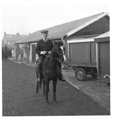 D12067D9-CF9D-46F2-BBBD-8CBC3C78C160