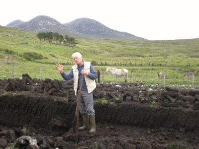 turf steken Donegal 2011