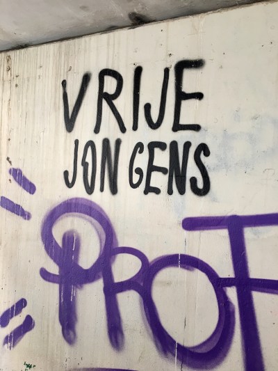 FDA3755A-80C6-4351-80E3-B4535D67D84B